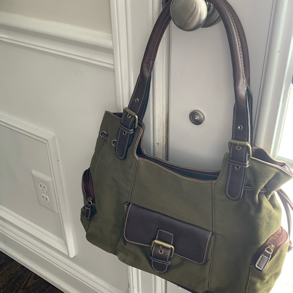 Jones New York relaxed look army green bag. 14 inches wide and about 10 in high